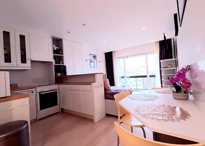 Skyline 2 * Oostduinkerke